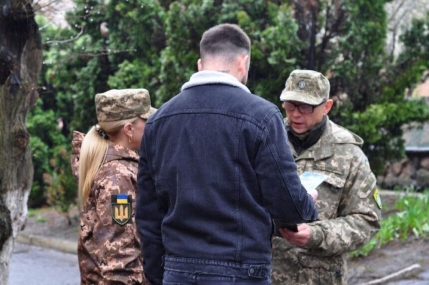 Як отримати відстрочку від мобілізації для сина: що радить юрист